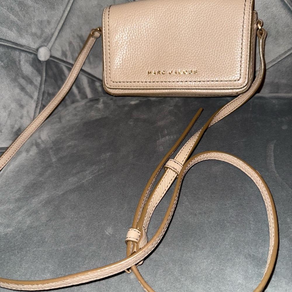 Marc Jacobs Tan Crossbody Bag